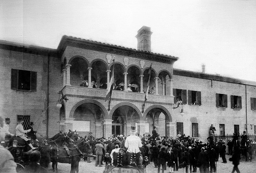 28 giugno 1896, inaugurazione dell'Istituto Ortopedico Rizzoli alla presenza dei reali d'Italia.
