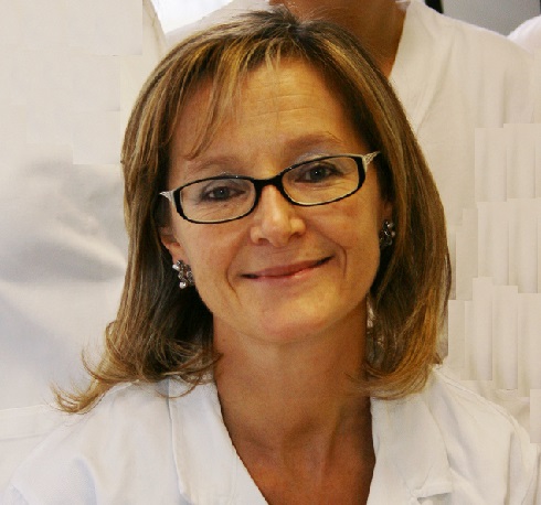  Dr. Katia Scotlandi from the Rizzoli Experimental Oncology Laboratory 